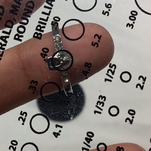 Unique Setting Fashion Ring (UC3) - Picture 8 of 9